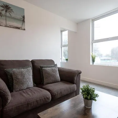 Warden Rd 2 - Contractors Long By Shortstayuk Apartment *