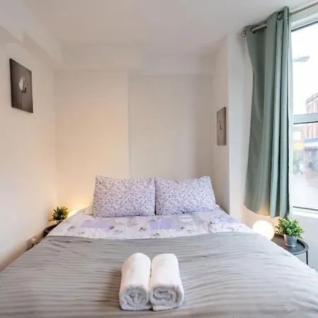 Apartment Warden Rd 2 - Contractors Long By Shortstayuk *